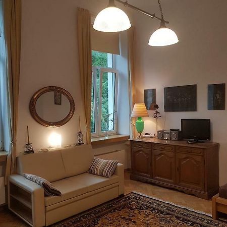 Leonardo Apartment Красков Екстериор снимка