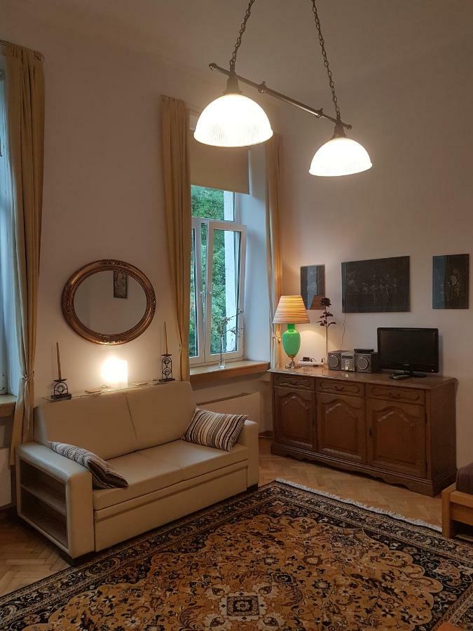 Leonardo Apartment Красков Екстериор снимка
